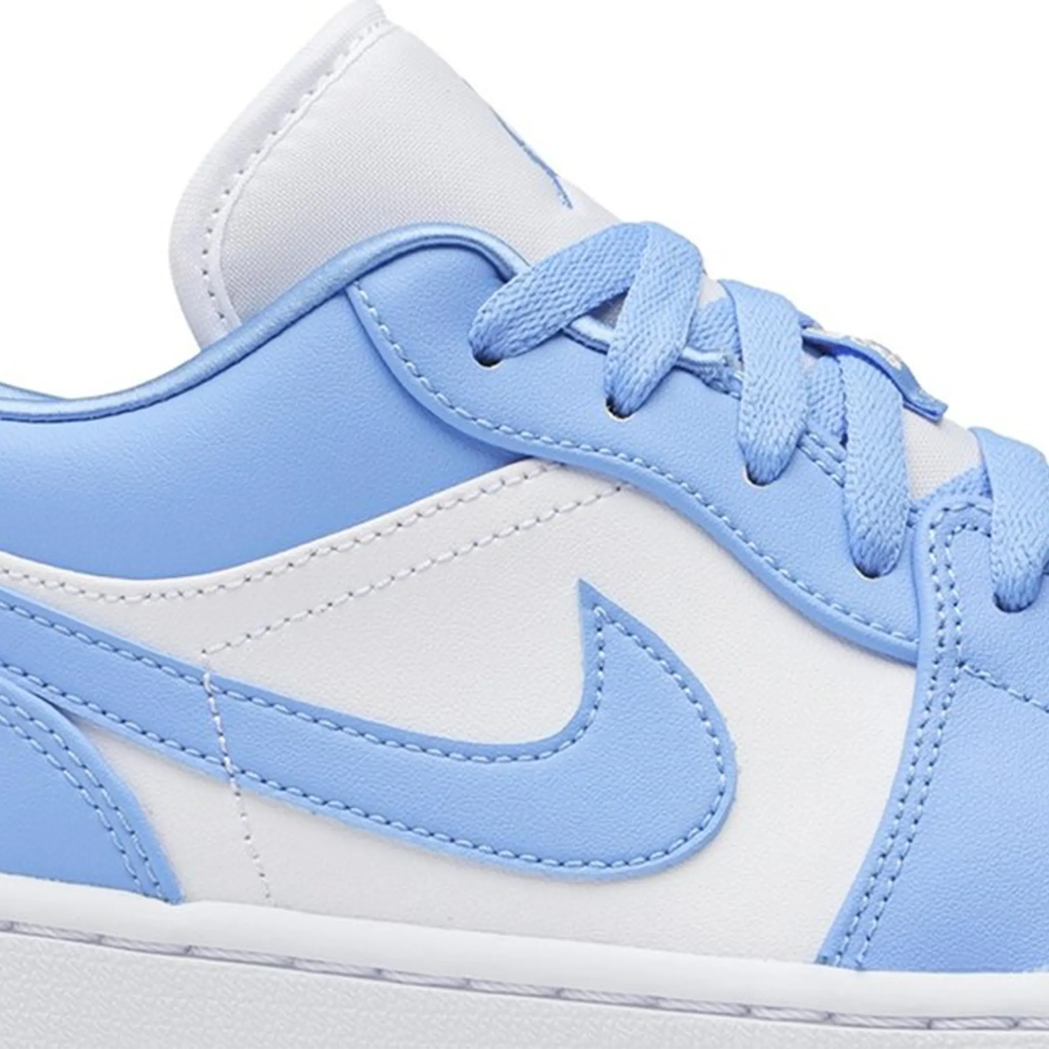 Nike Air Jordan 1 Low 'UNC'