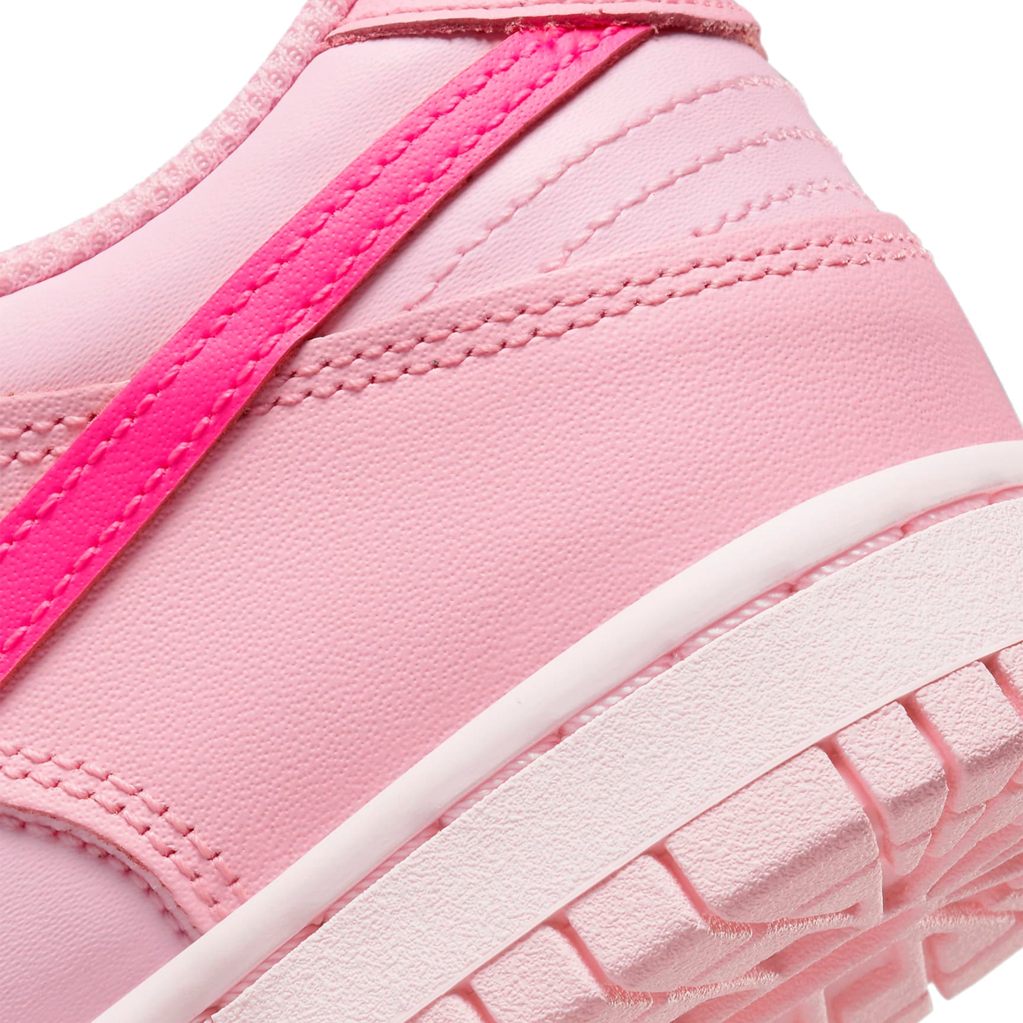 Nike Dunk Low 'Triple Pink' (GS) 